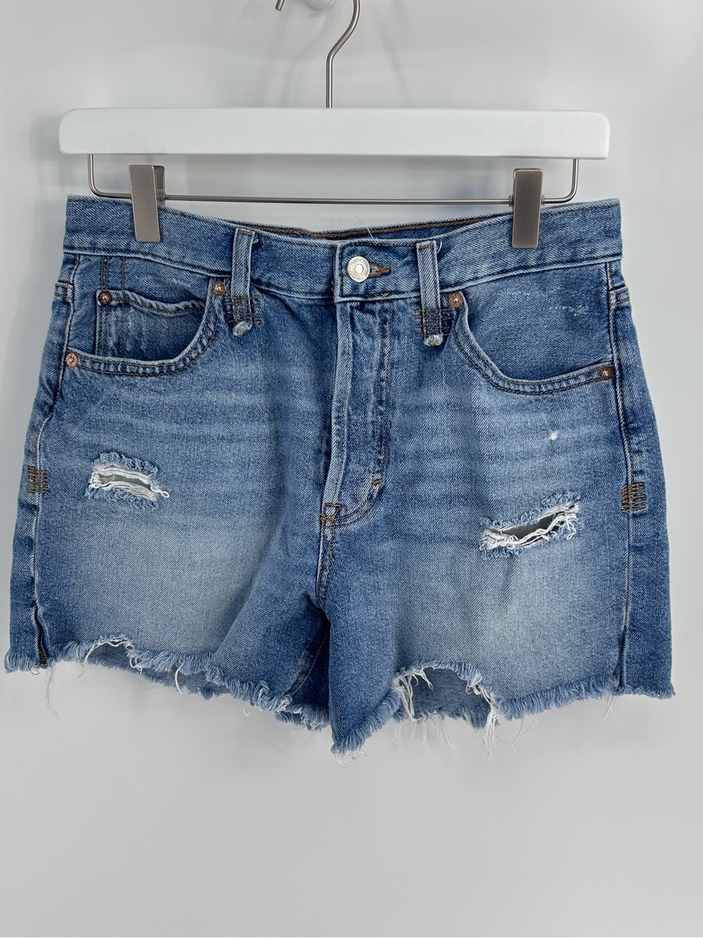 We The Free Distressed Denim Cutoff Women’s Shorts - Size 27